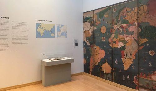 Installation view “Hiroshi Sugimoto: Gates of Paradise” at Japan Society