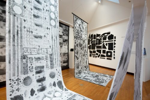 A picture containing text Description automatically generated