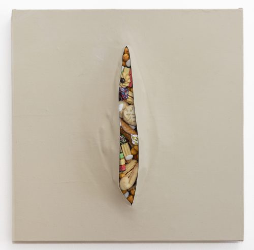 A white square with a hole in it Description automatically generated