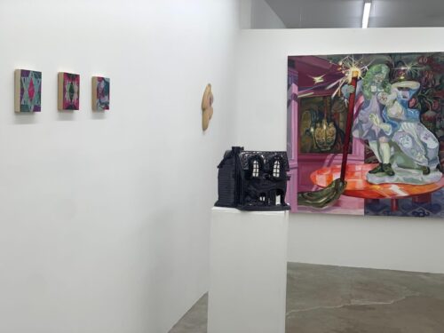 Holding Pattern, Blah Blah Gallery